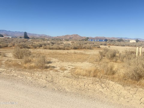 Land, Rosamond, CA