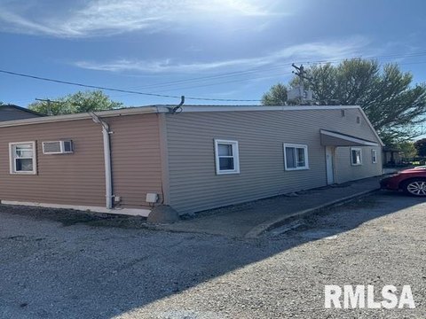 MULTI_FAMILY - Virden, IL