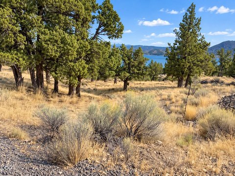 Land, Prineville, OR