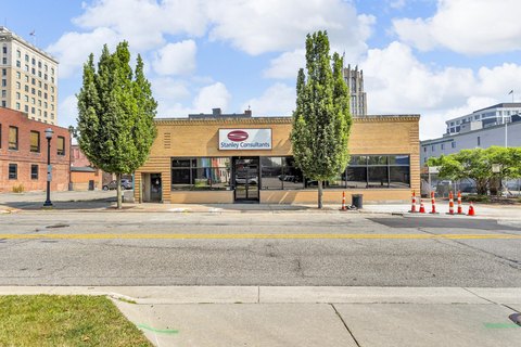 Downtown Jackson Commercial Space Available