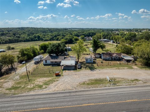 Commercial Land with Multifamily Income