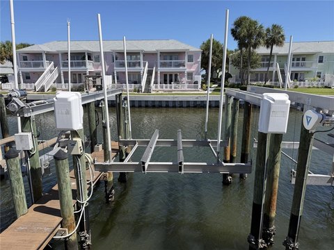 Residential, ST PETERSBURG, FL