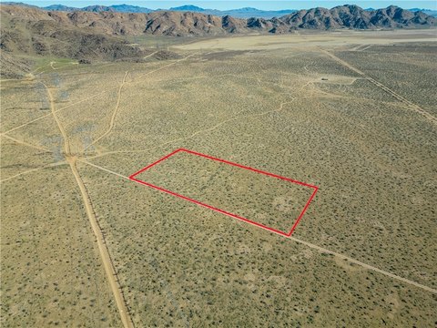 Land, Lucerne Valley, CA