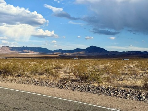 Desert Land with Mountain Views