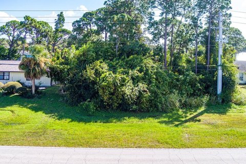 Land, Port St. Lucie, FL