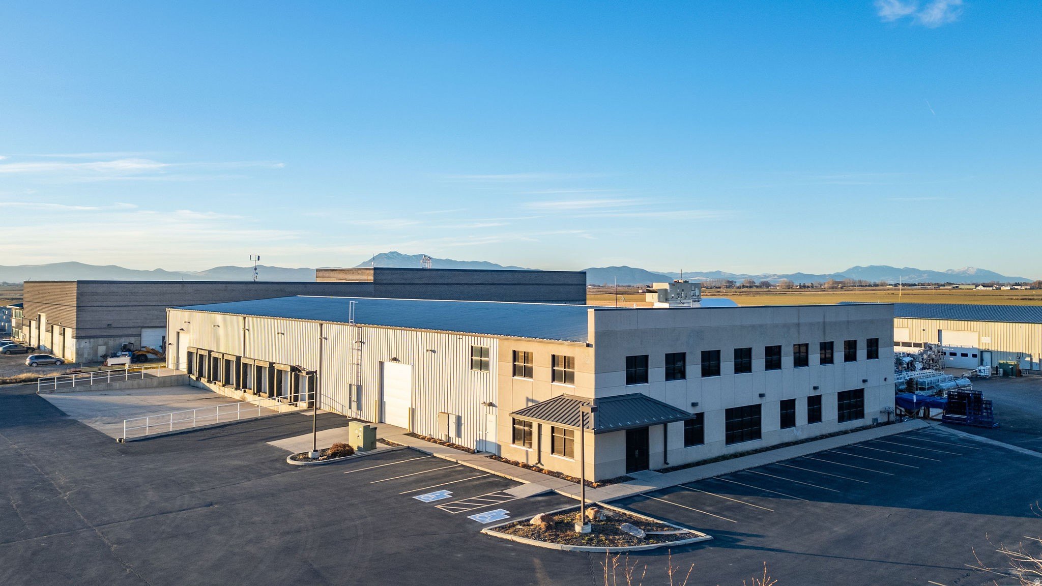 Hyde Park Commercial Space Available