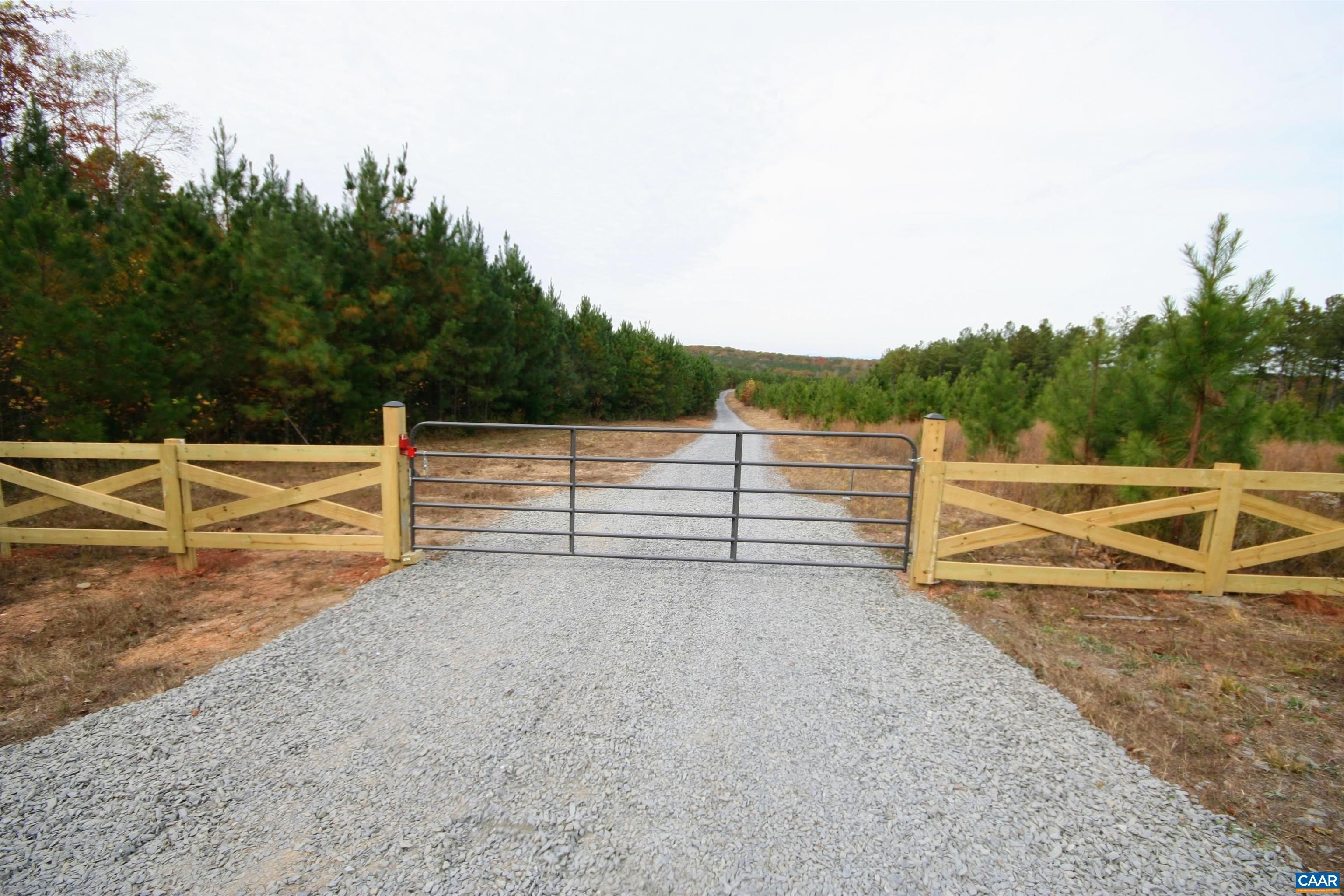 Arvonia Agricultural Land with Potential