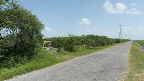 30 Acres Near Bayside, TX