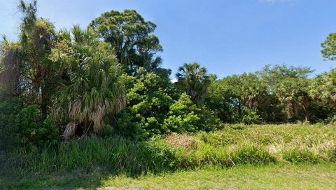 LAND - NORTH PORT, FL