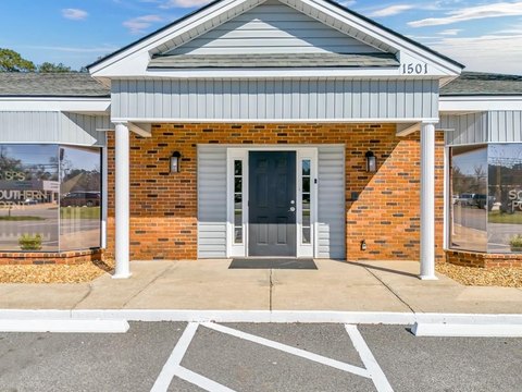 Leesburg GA Executive Office Suite