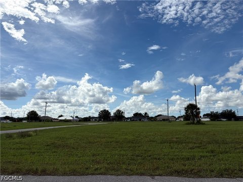 Land, Cape Coral, FL