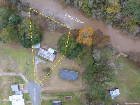 Bayou Lot in Breaux Bridge