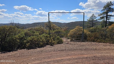 9.69 Acres Bordering National Forest