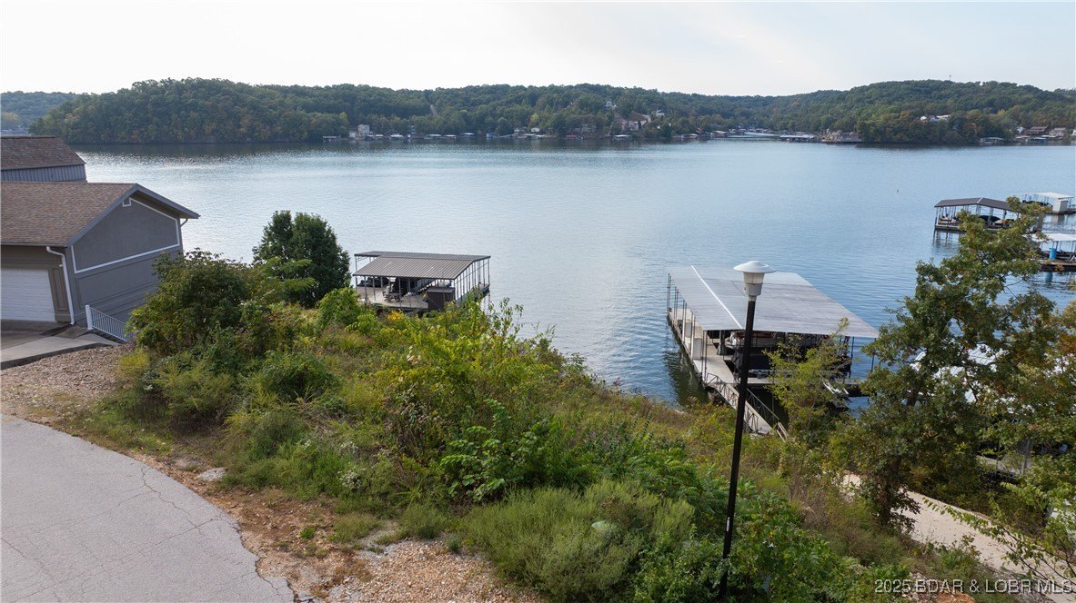 Lakefront Land in Camdenton, MO