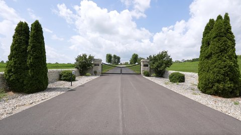 Land, Lexington, KY