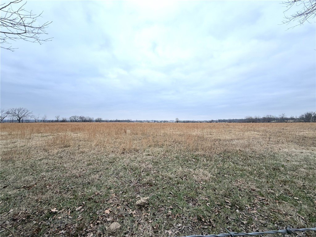 85-Acre Cattle-Ready Land in Gravette