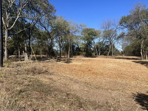Land in Lake Creek, TX