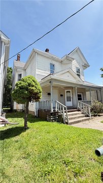 Duplex with Vacant Unit