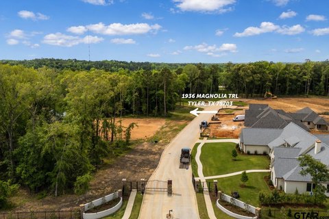 Residential Lot in Legacy Bend