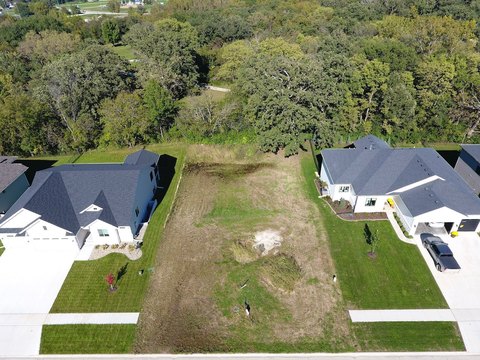 Land, Van Meter, IA