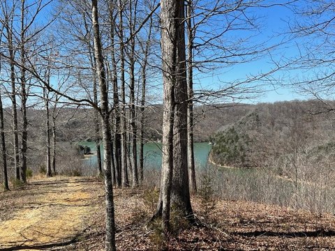 Obey River Shores Land