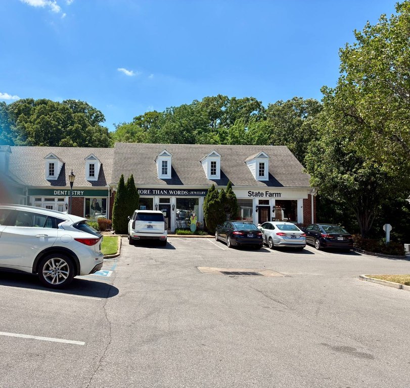 2135 Merchants Row, Germantown, TN 38138