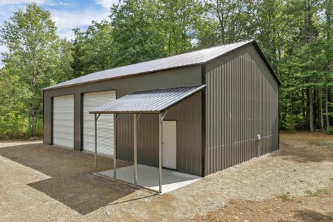 Tamworth Land with Insulated Garage