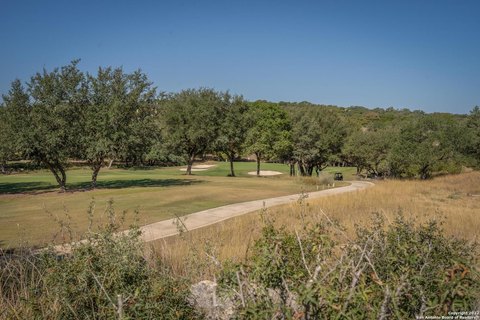 LAND - Boerne, TX