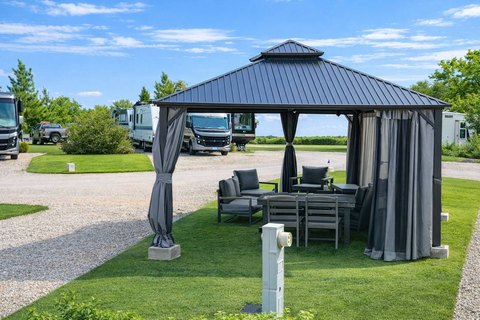 Secluded RV Site in Fredericksburg