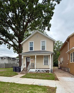 Oshkosh Duplex Near University