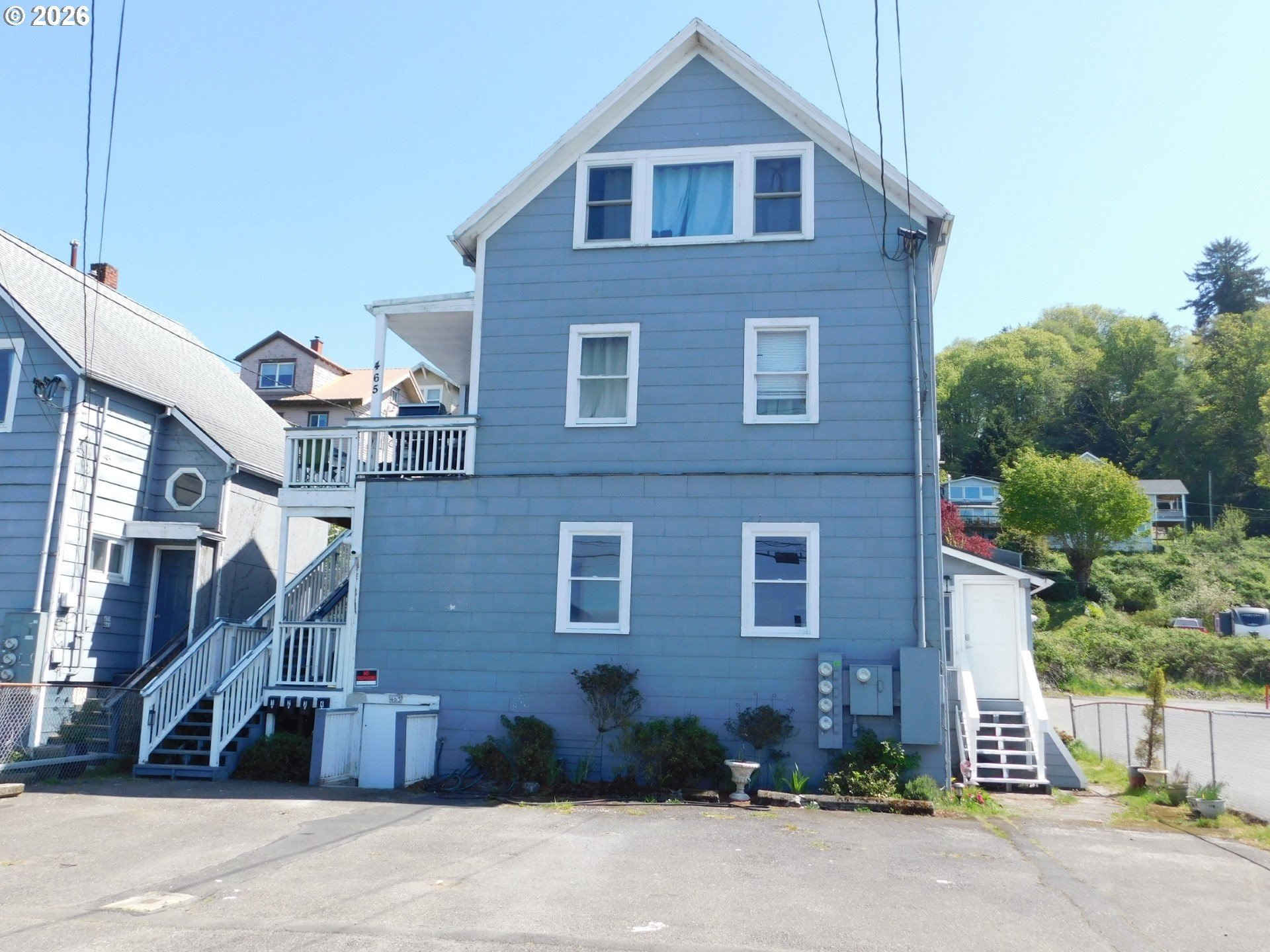 Astoria Fourplex with River Views
