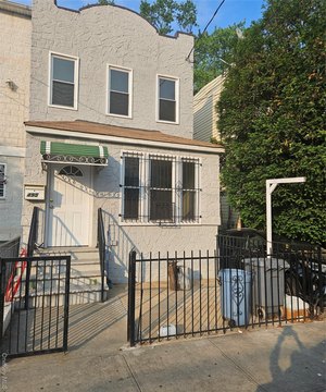 Brooklyn Duplex with Large Yard