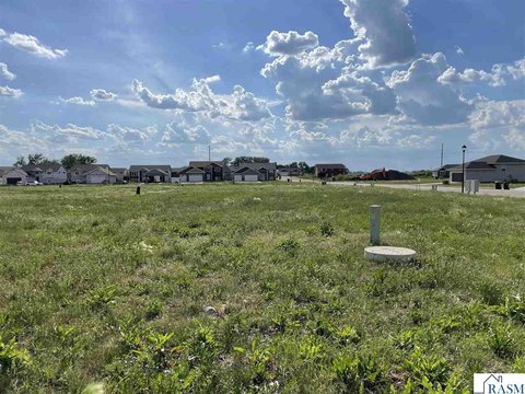 Corner Lot in North Mankato