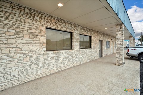 Canyon Lake Office/Retail Space