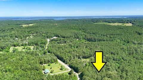 Unrestricted Land Near Lake Sam