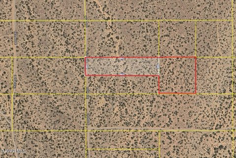 Llano Land: Scenic 5 Acres