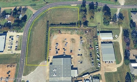 Prime Commercial Land Opportunity