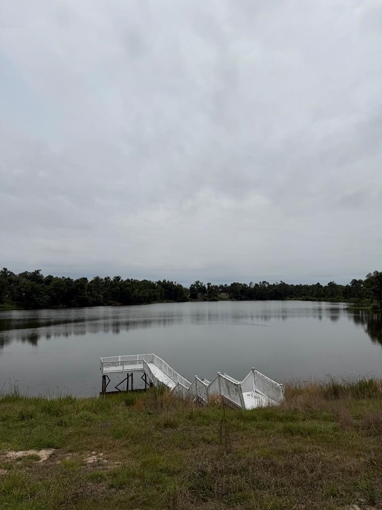 Waterfront Lot on Hammock Lake