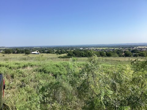 Land in Exclusive La Madera
