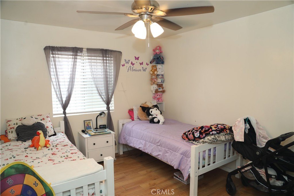 Picture 16