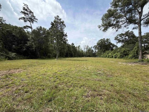 Residential Lot Near I-12