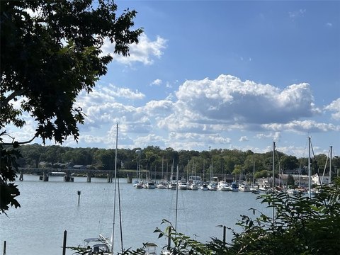 Waterfront Land in Saluda, Virginia