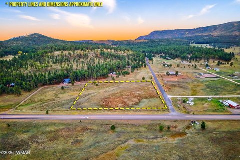 5.18 Acre Parcel Near Luna Lake