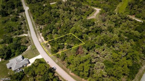 Land, North Port, FL