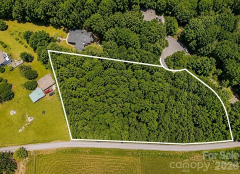 LAND - Hendersonville, NC