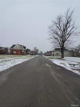 Residential Land in North End