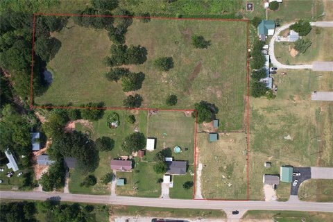LAND - Prague, OK