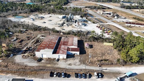 Pascagoula Industrial Property on Acres