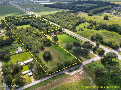 Land, Broussard, LA