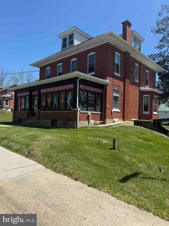 Versatile Commercial Building on Main Street